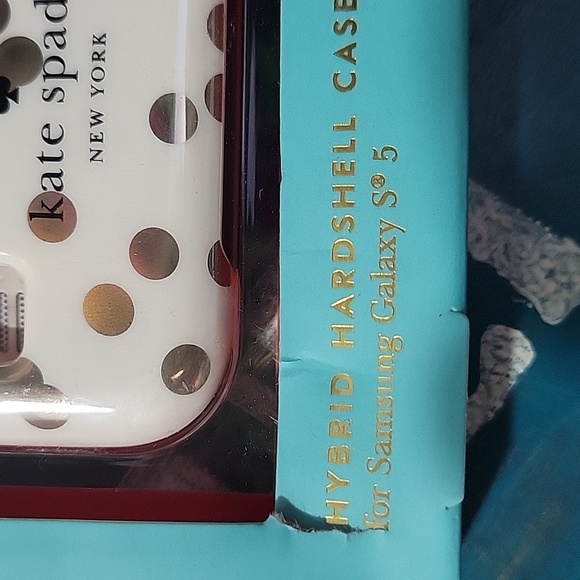 kate spade cream phone case with gold polka dots - Picture 3 of 3